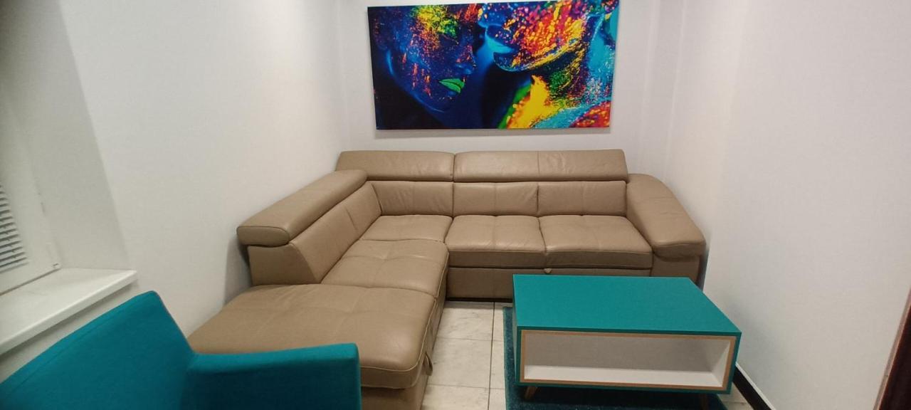 Old Cafe Spa Apartment Belgrado Esterno foto