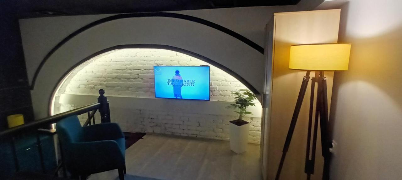 Old Cafe Spa Apartment Belgrado Esterno foto